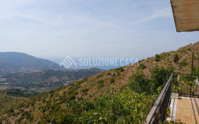 SC1277 Villa con vista mare e giardino a Castellabate
