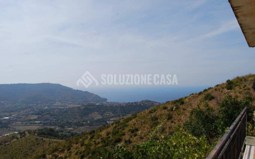 SC1277 Villa con vista mare e giardino a Castellabate