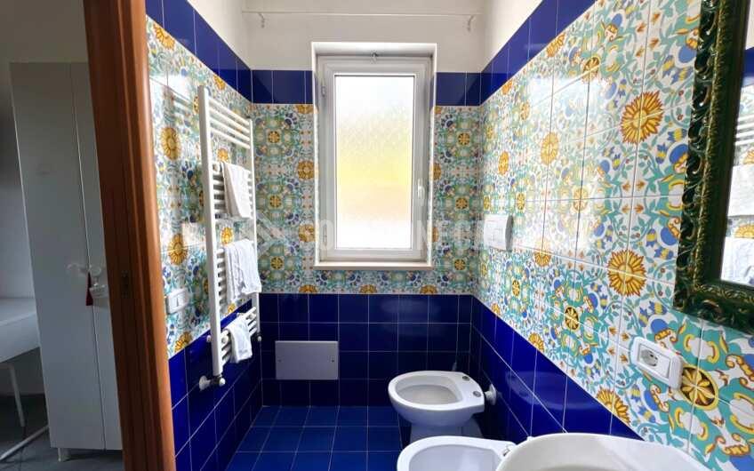 SC1282 Struttura b&b e ristorante con giardino in vendita a Prignano Cilento