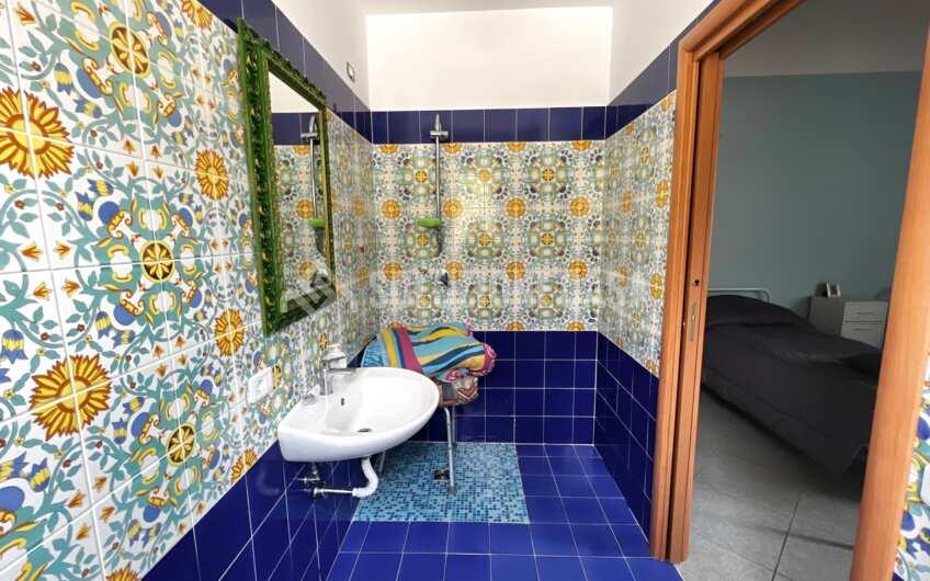SC1282 Struttura b&b e ristorante con giardino in vendita a Prignano Cilento