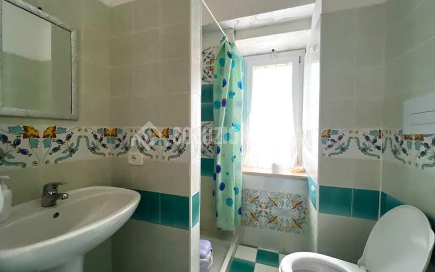 SC1282 Struttura b&b e ristorante con giardino in vendita a Prignano Cilento