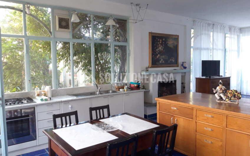 SC1287 Appartamento con giardino a San Marco di Castellabate