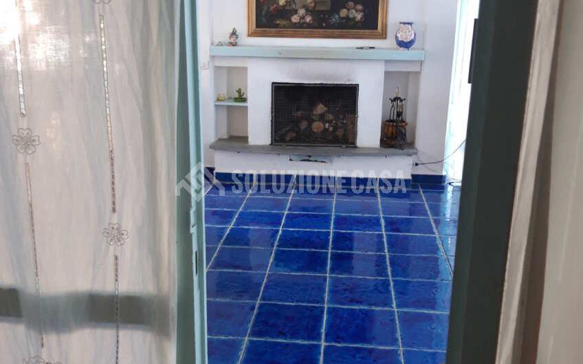 SC1287 Appartamento con giardino a San Marco di Castellabate