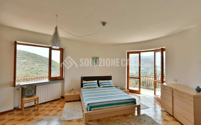 SC1285 Stupenda villa con torrino e vista mare sulla Baia di Casa del Conte ed Ogliastro Marina