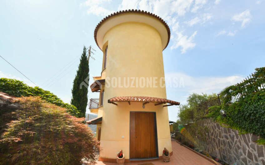 SC1285 Stupenda villa con torrino e vista mare sulla Baia di Casa del Conte ed Ogliastro Marina