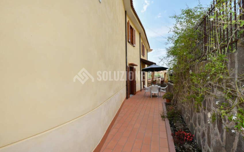 SC1285 Stupenda villa con torrino e vista mare sulla Baia di Casa del Conte ed Ogliastro Marina