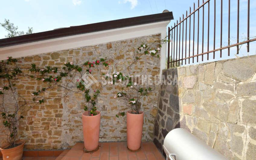 SC1285 Stupenda villa con torrino e vista mare sulla Baia di Casa del Conte ed Ogliastro Marina