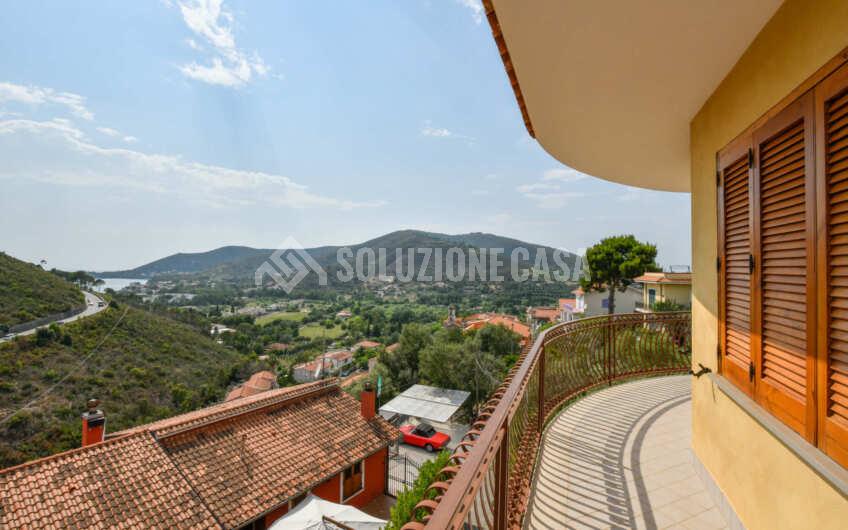 SC1285 Stupenda villa con torrino e vista mare sulla Baia di Casa del Conte ed Ogliastro Marina