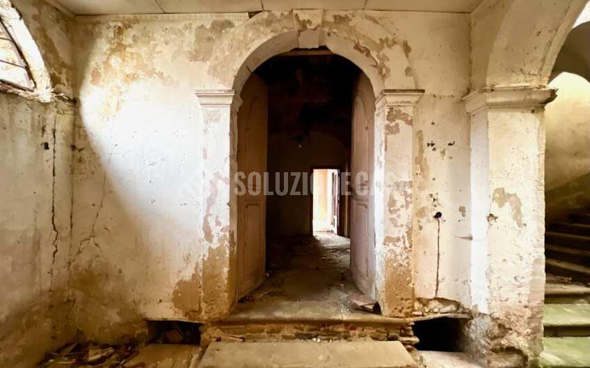 SC936 Antico palazzo del 1800 con vista mare e giardino a Prignano Cilento
