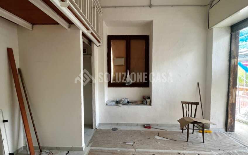 FT5 Locale in affitto uso ufficio centralissimo ad Agropoli
