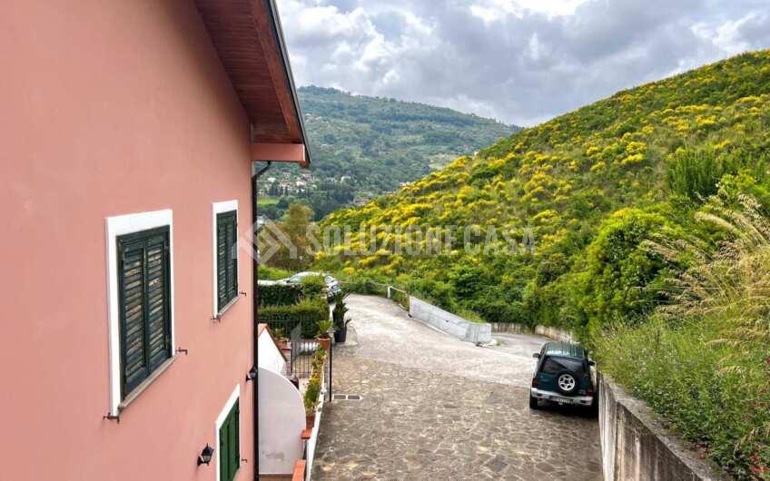 SC1288 Prestigioso attico in vendita in contrada San Paolo, Laureana Cilento
