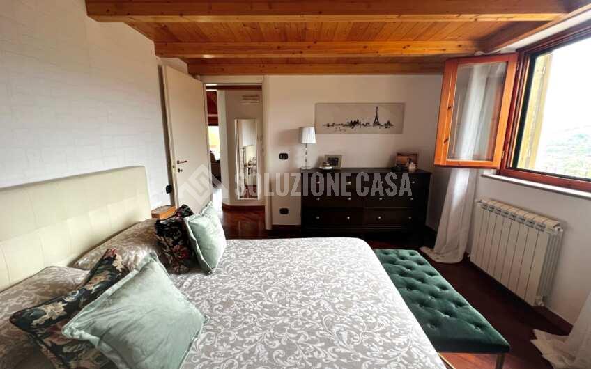 SC1288 Prestigioso attico in vendita in contrada San Paolo, Laureana Cilento