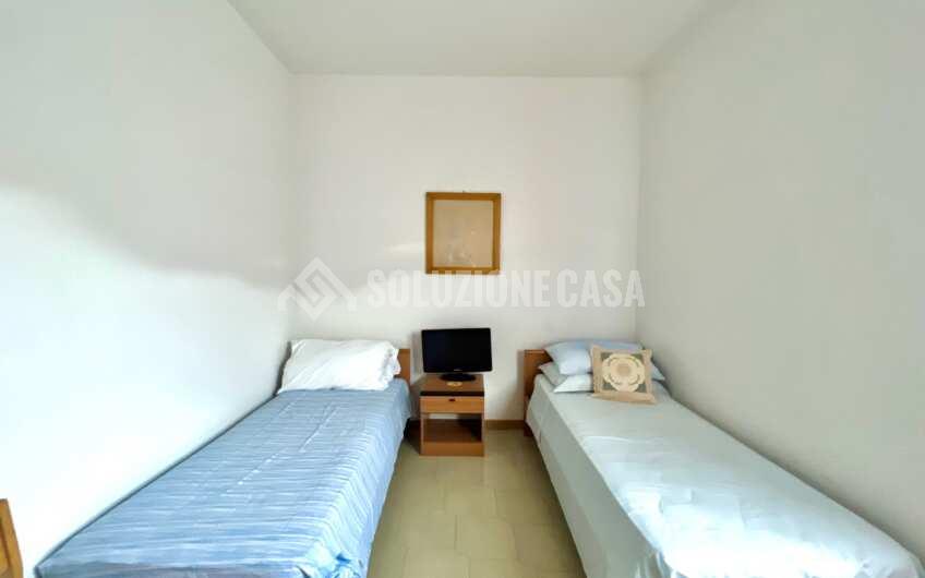 SC1291 Villa Bifamiliare vista mare con ampio giardino e piscina in zona Moio di Agropoli