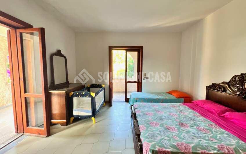 SC1291 Villa Bifamiliare vista mare con ampio giardino e piscina in zona Moio di Agropoli
