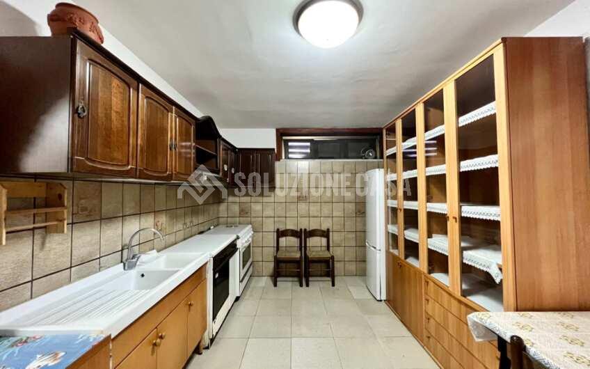 SC1291 Villa Bifamiliare vista mare con ampio giardino e piscina in zona Moio di Agropoli