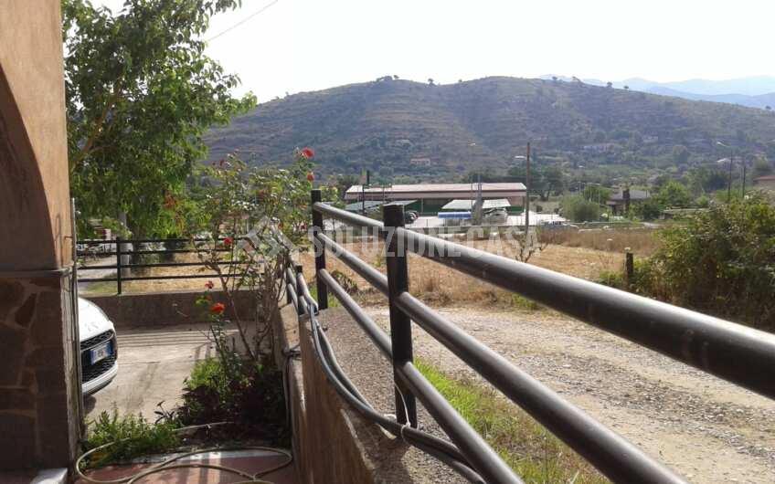 SC1289/A Appartamento con terrazzo a San Marco di Castellabate