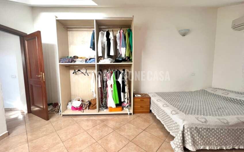 SC1293 Appartamento mansardato in pieno centro ad Agropoli in Via Q.Sella