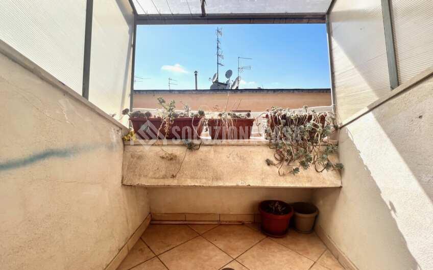 SC1293 Appartamento mansardato in pieno centro ad Agropoli in Via Q.Sella