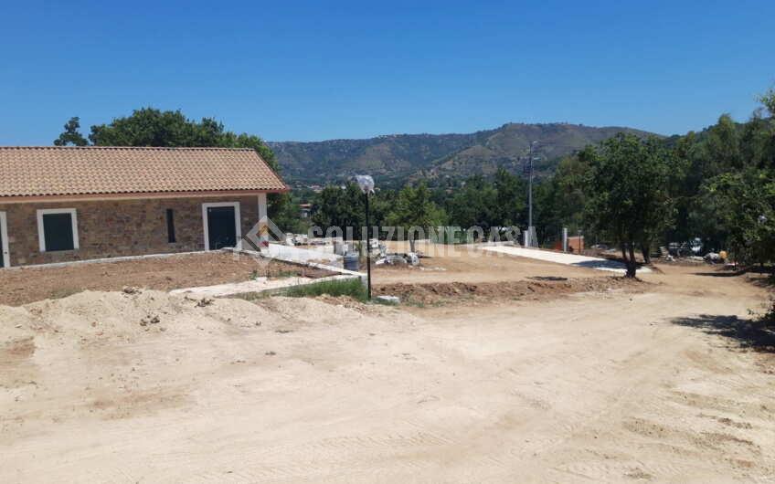 SC1294 Appartamento con giardino in casale in pietra di nuova costruzione a San Marco di Castellabate