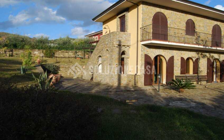 SC1302 Villa in pietra a Santa Maria di Castellabate località Alano