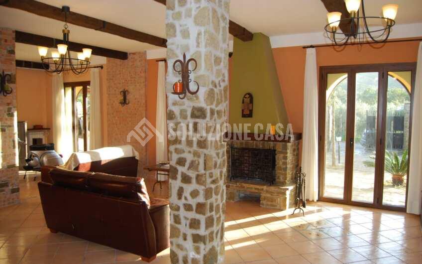 SC1302 Villa in pietra a Santa Maria di Castellabate località Alano