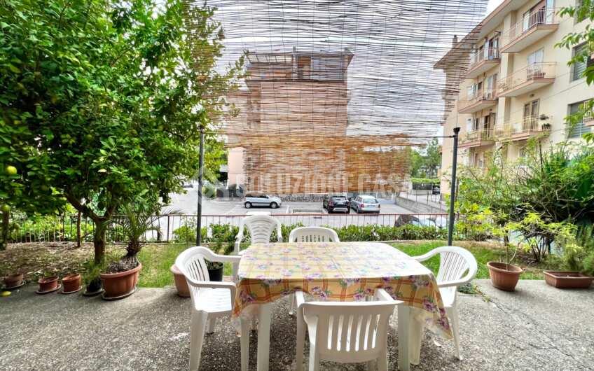SC1304 Villa singola su due livelli in pieno centro ad Agropoli Via Romanelli