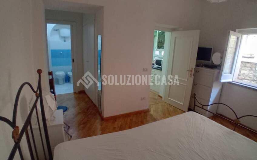 SC1309 Appartamento nei vicoli tipici del borgo medievale di Castellabate