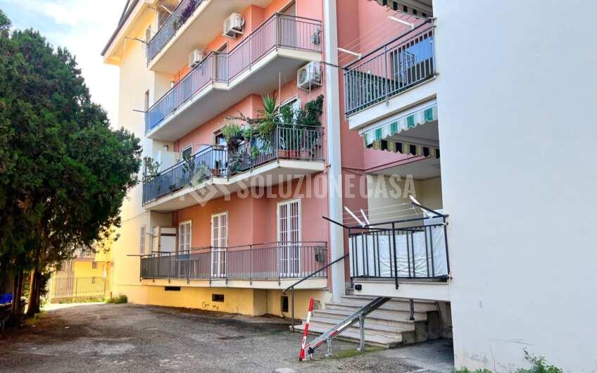 SC1313 Attico con terrazza vista mare sul lungomare di Agropoli, Via O.Bonora