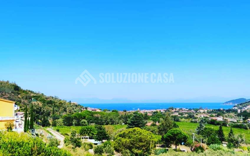 SC1310 Appartamento con terrazzo e giardino vista mare a San Marco di Castellabate