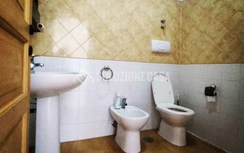 SC1310 Appartamento con terrazzo e giardino vista mare a San Marco di Castellabate