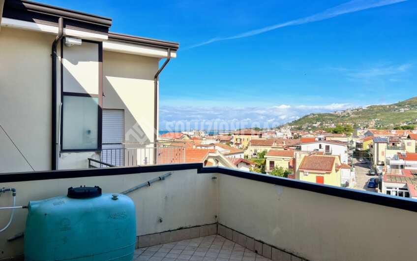 SC1313 Attico con terrazza vista mare sul lungomare di Agropoli, Via O.Bonora