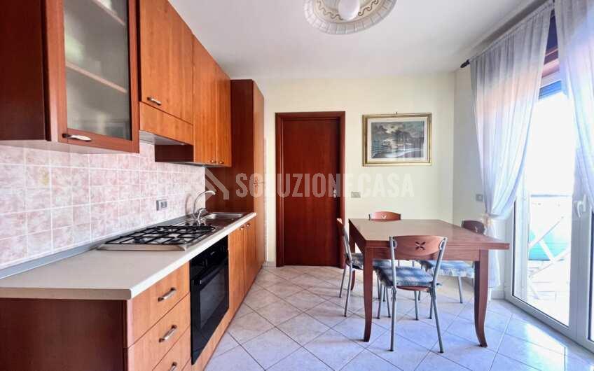 SC1313 Attico con terrazza vista mare sul lungomare di Agropoli, Via O.Bonora