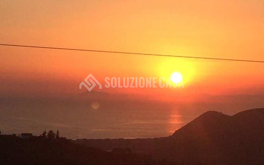 SC1311 Villa vista mare con giardino tra Castellabate e Perdifumo in  c.da Noce Alta