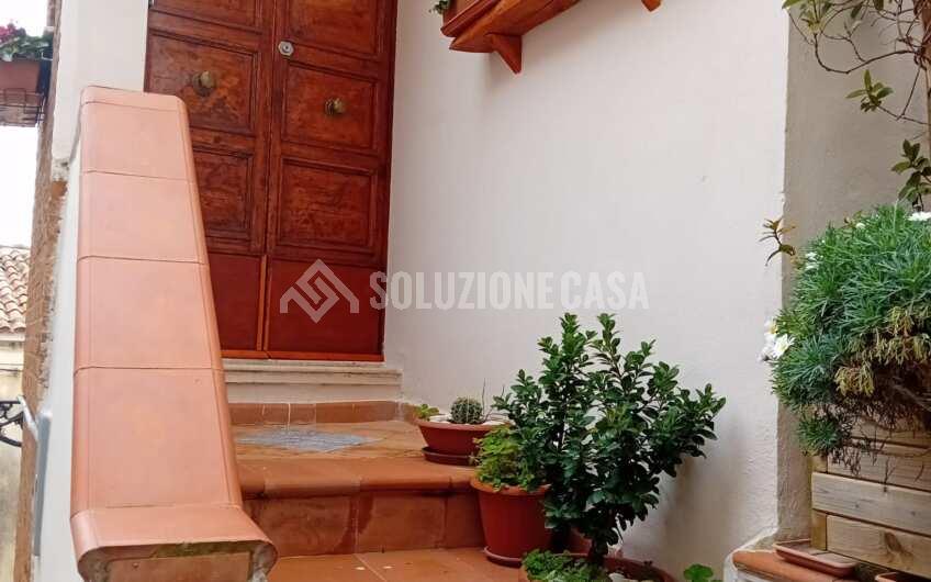 SC1321 Appartamento stupenda vista mare nel borgo medievale di Castellabate