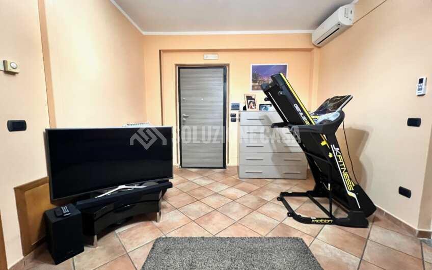 SC1320 Appartamento con giardino e box auto ad Agropoli località Mattine