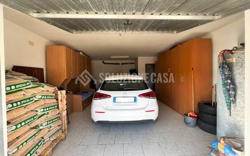 SC1320 Appartamento con giardino e box auto ad Agropoli località Mattine