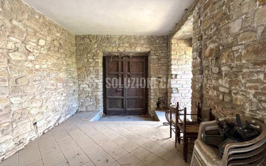 SC1326 Antico Palazzo in pietra in vendita ad Agropoli