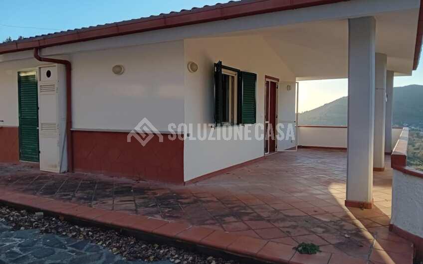 SC1322 Villa bifamiliare vista mare a Montecorice località Mainolfo