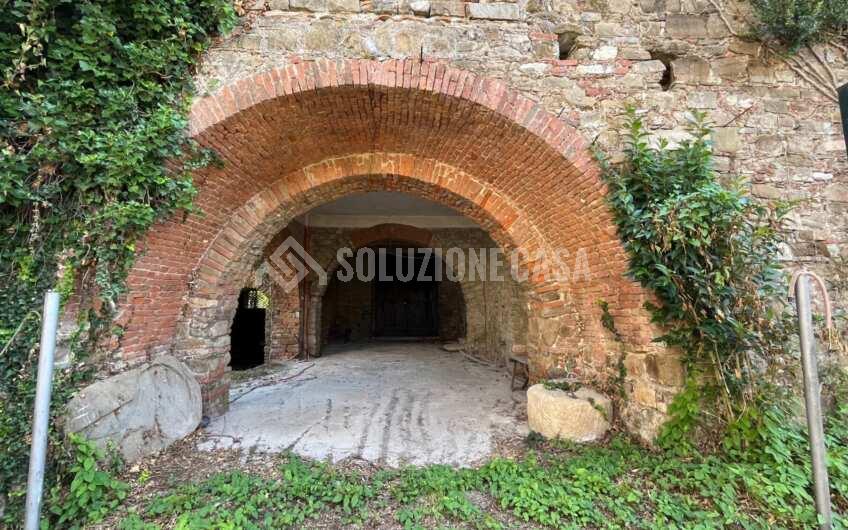 SC1326 Antico Palazzo in pietra in vendita ad Agropoli