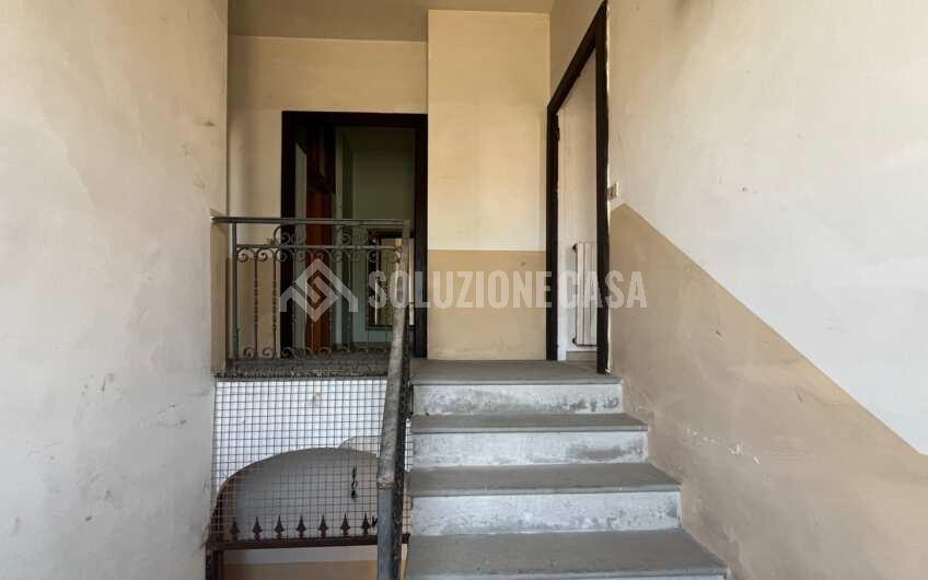 SC1326 Antico Palazzo in pietra in vendita ad Agropoli
