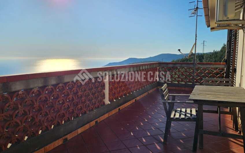 SCD1325 Villa con stupenda vista mare immersa nel verde a  Lentiscosa di Camerota