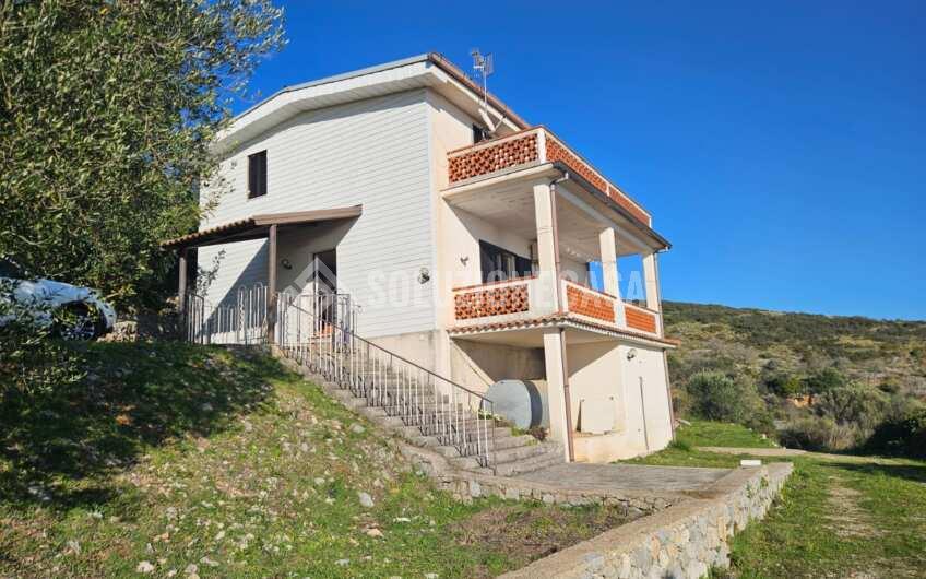 SCD1325 Villa con stupenda vista mare immersa nel verde a  Lentiscosa di Camerota