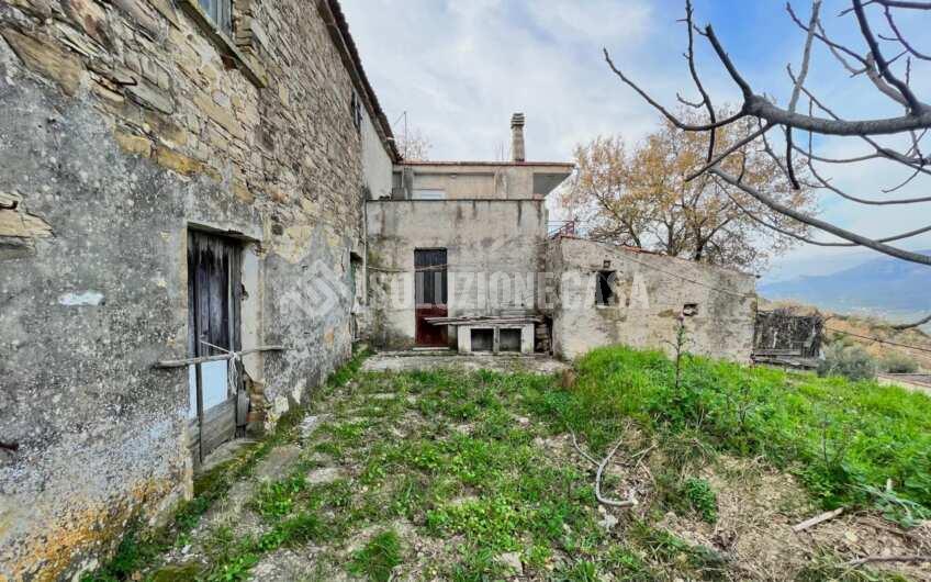 SC1323 Rudere panoramico con uliveto e ficheto sulla Collina di Agropoli