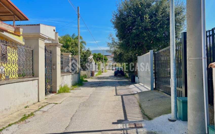 SC1333 Ampio appartamento con posto auto in vendita alla Licinella-Torre di Paestum