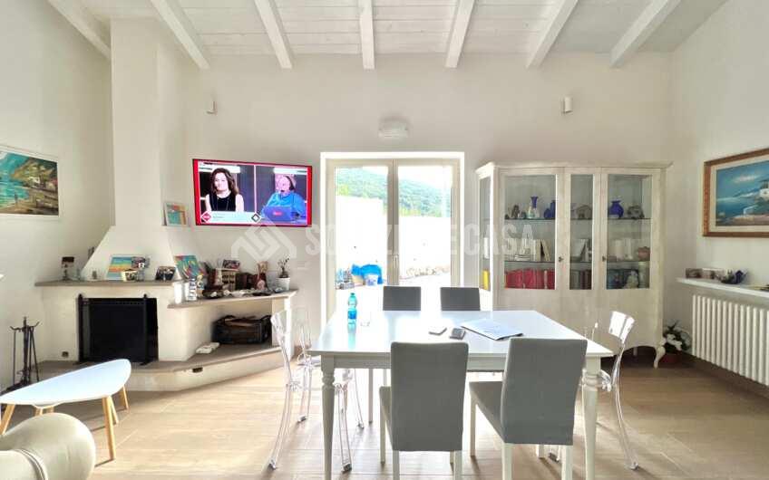 SC1344 Villa bifamiliare vista mare con giardino Agropoli zona Moio