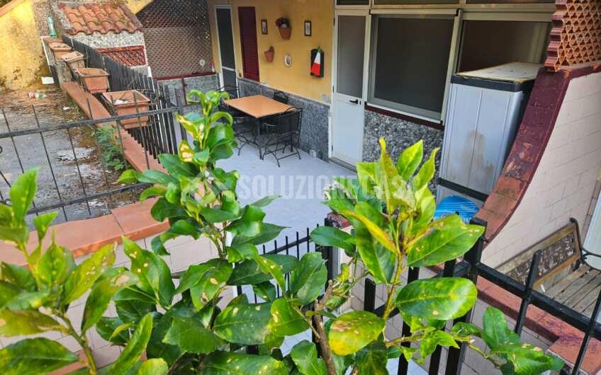 SCD1360 Appartamento con giardino vicino al mare a Capitello Golfo di Policastro