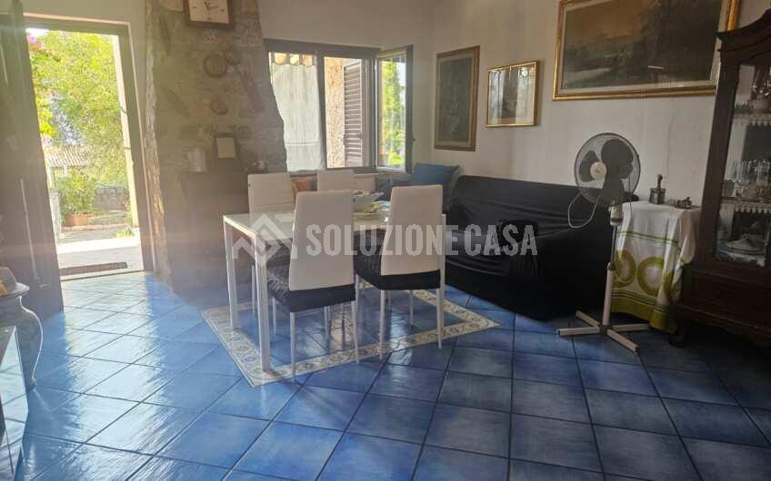 SCD1367 Villetta a schiera con giardino e vista mare a Scario