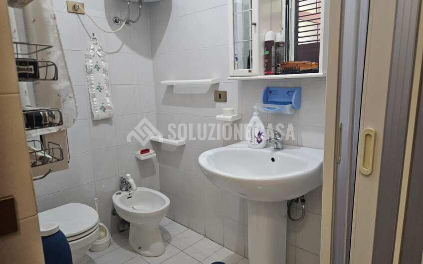 SCD1360 Appartamento con giardino vicino al mare a Capitello Golfo di Policastro
