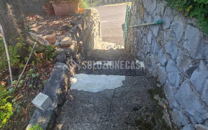 SCD1367 Villetta a schiera con giardino e vista mare a Scario