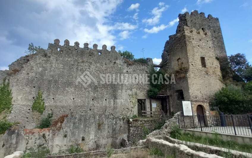 SCD1364 Appartamento in palazzo d’epoca nel borgo medievale di Camerota